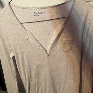 Gap shirts